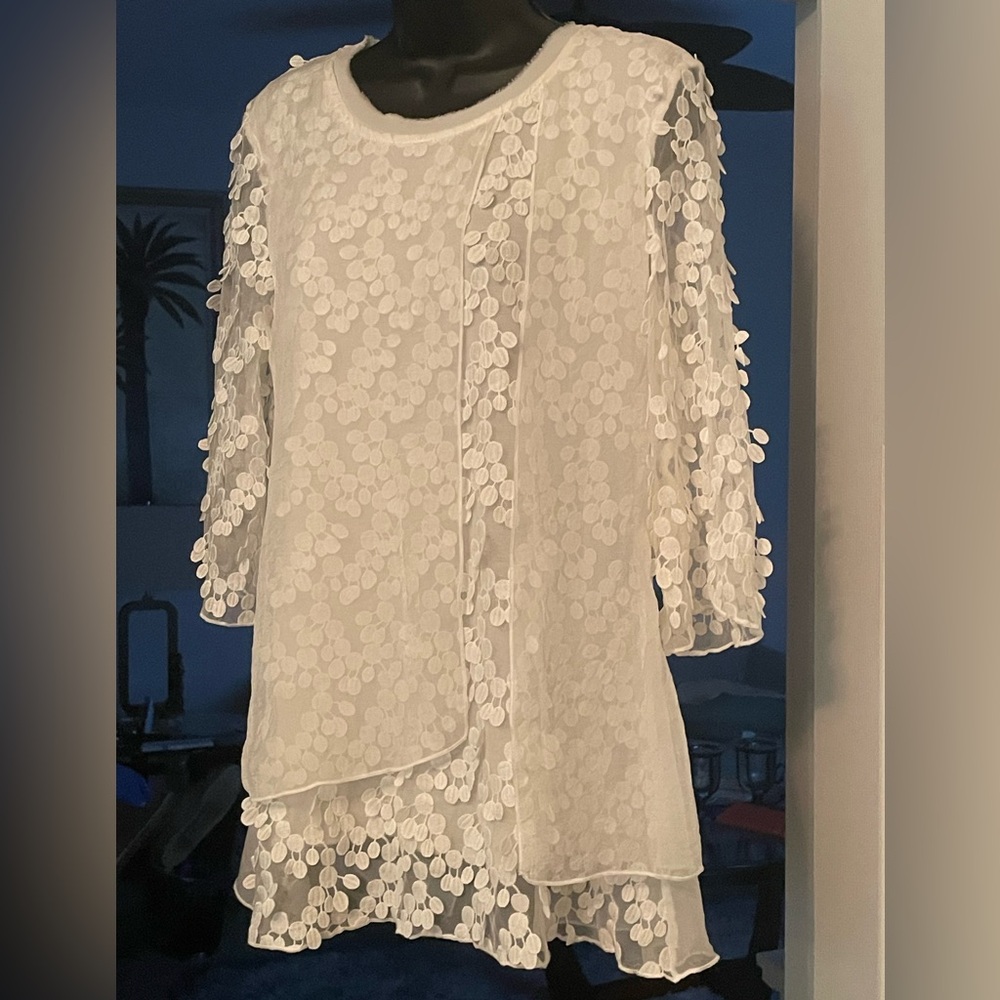 Stylish White Textured Overlay Radzoli Tunic top Size M